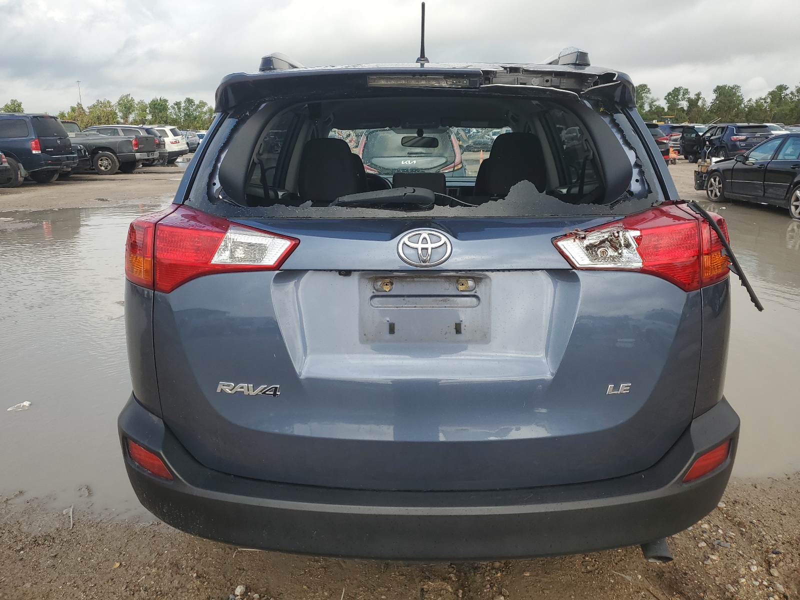 JTMZFREV8ED029549 2014 Toyota Rav4 Le