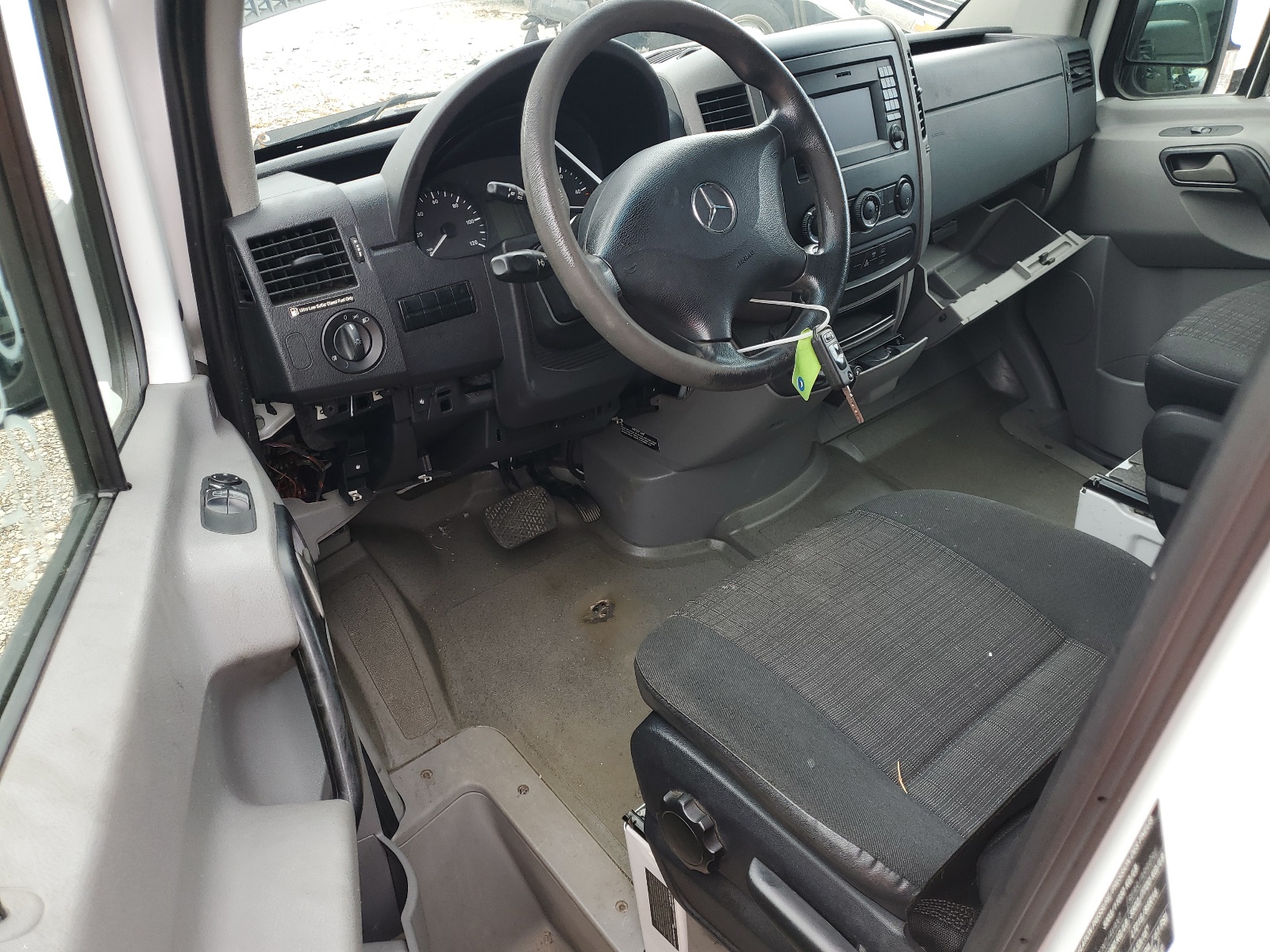 WD3PF4DCXE5886499 2014 Mercedes-Benz Sprinter 3500