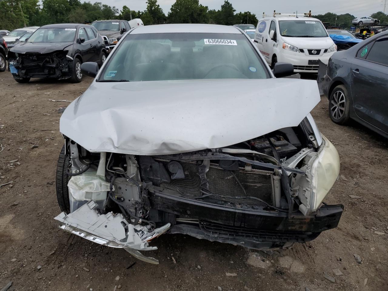 2009 Toyota Camry - Image 5
