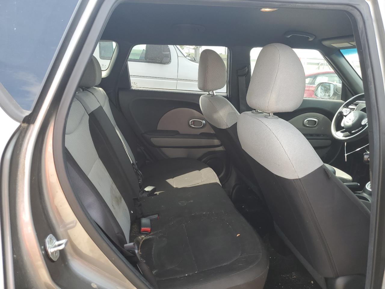 2016 Kia Soul VIN: KNDJN2A27G7409177 Lot: 64657044