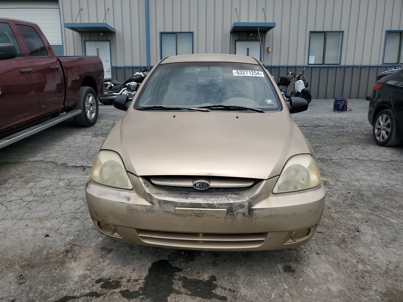 KNADC165556240096 2005 Kia Rio Cinco