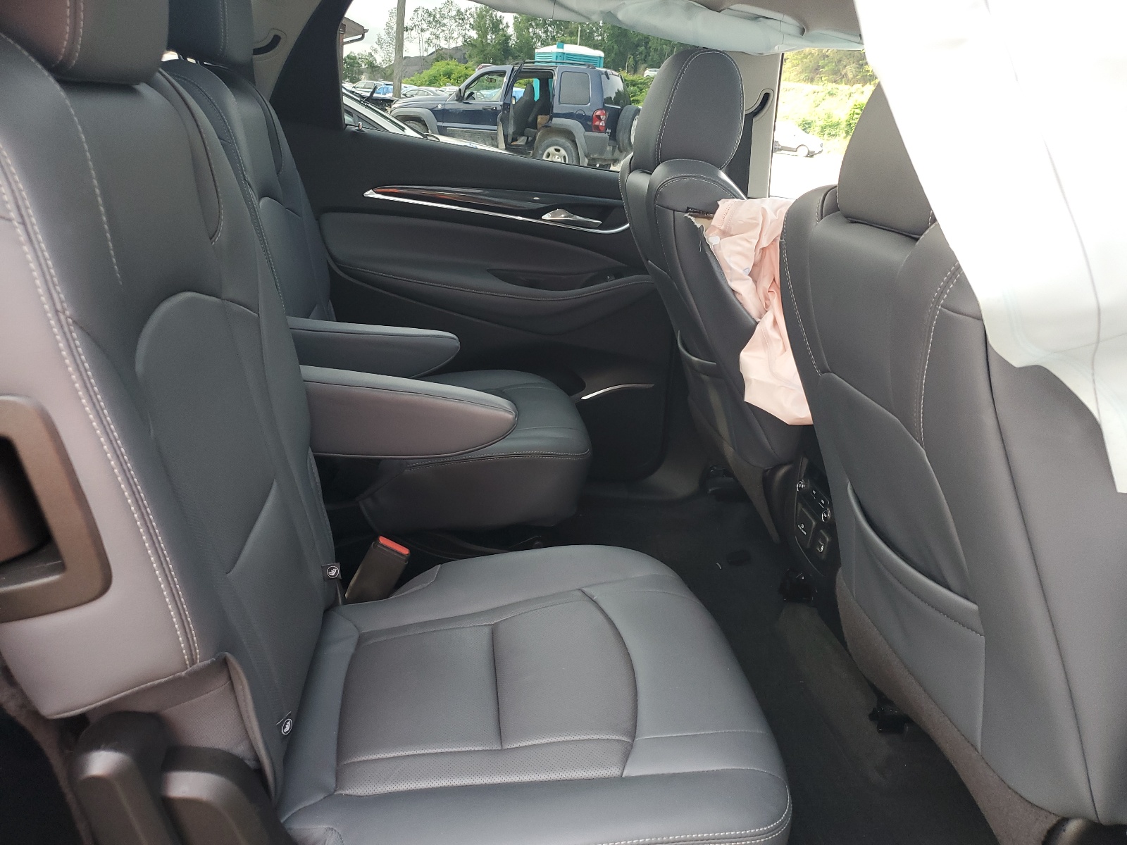 5GAEVAKW1KJ122346 2019 Buick Enclave Essence