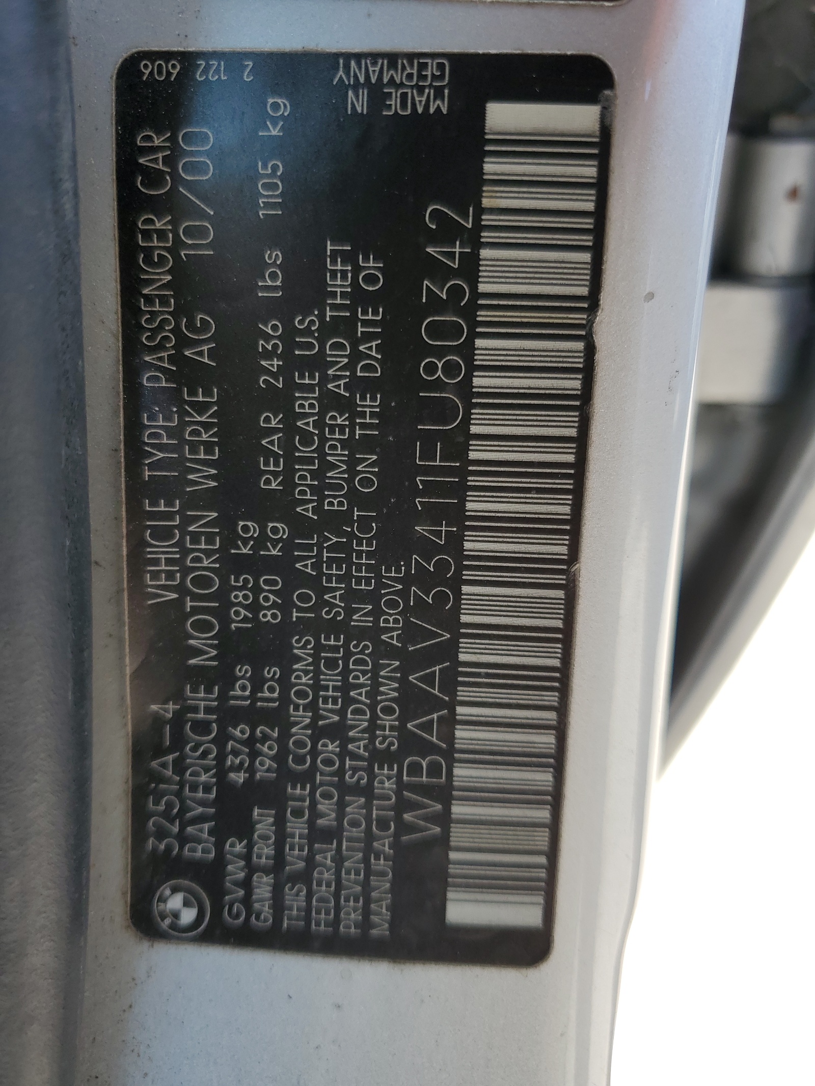 WBAAV33411FU80342 2001 BMW 325 I