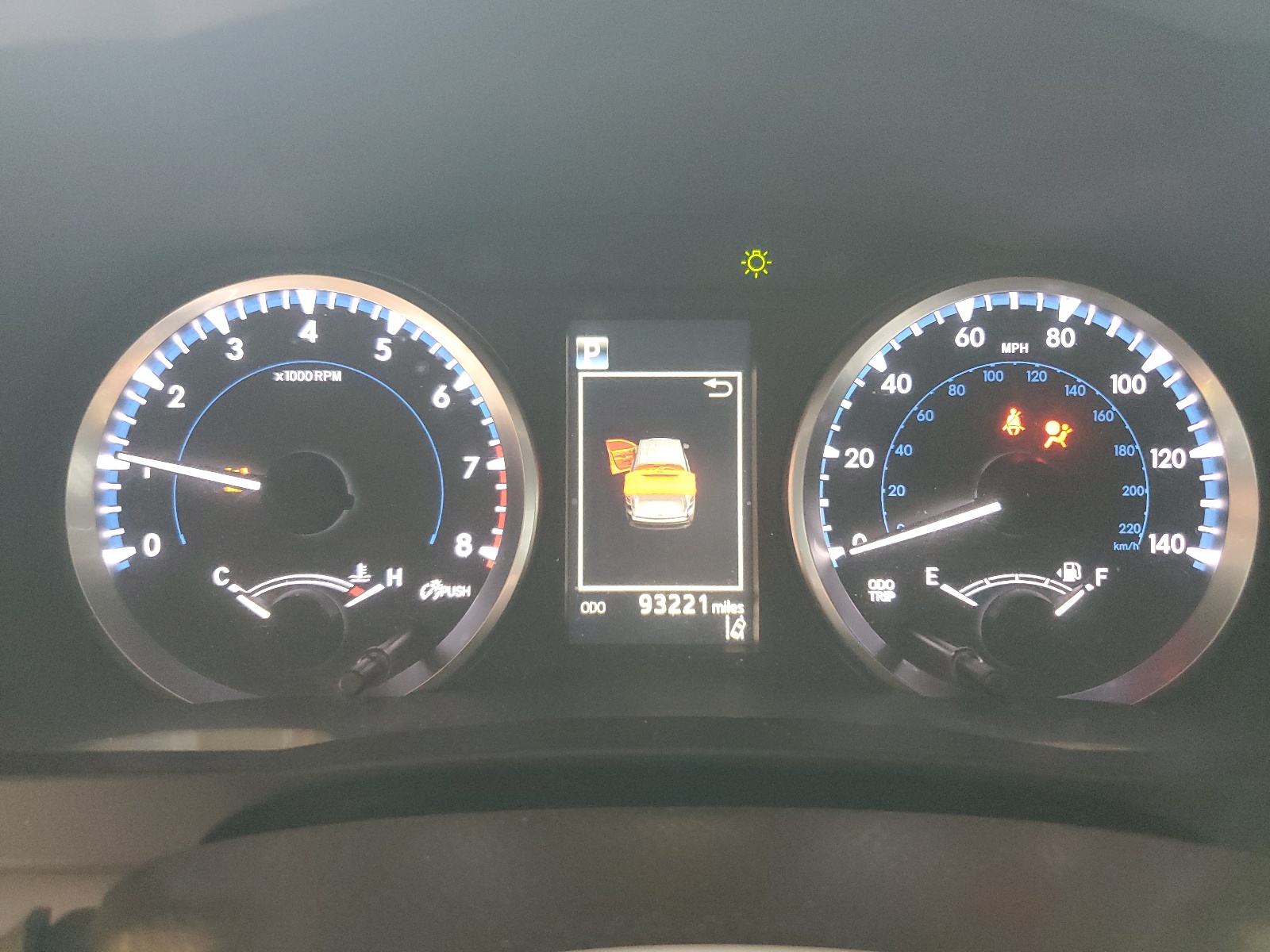 5TDZZRFH4HS206641 2017 Toyota Highlander Le