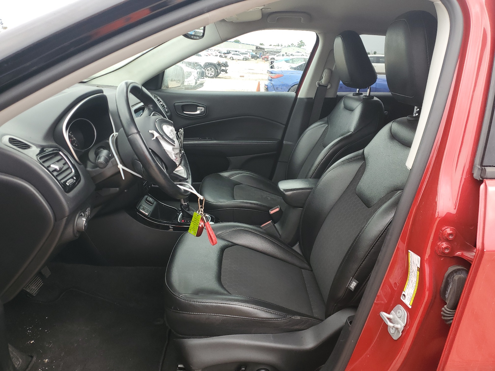 3C4NJCBB6JT300214 2018 Jeep Compass Latitude