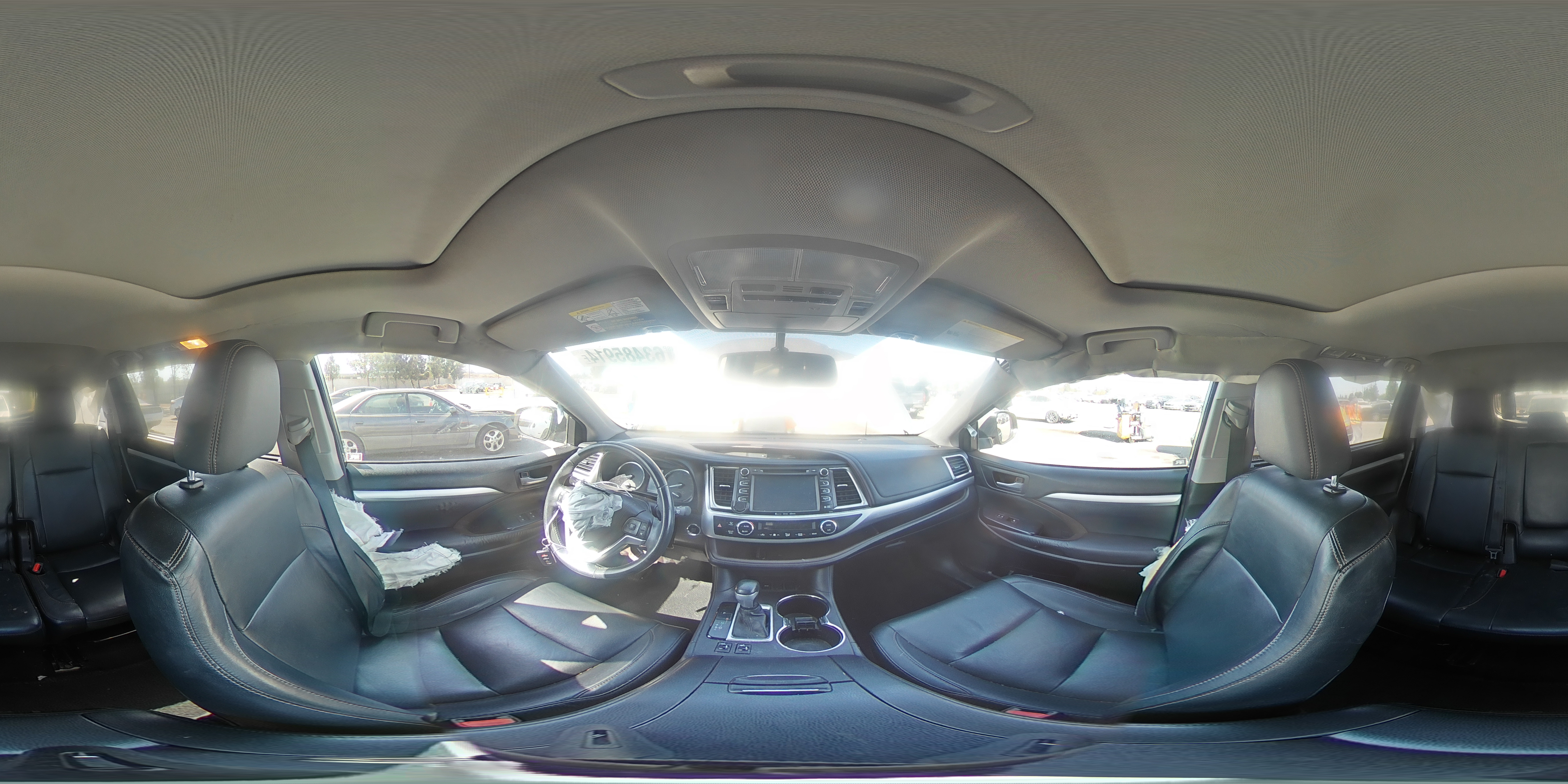 2016 Toyota Highlander Xle VIN: 5TDKKRFH1GS136228 Lot: 63485914