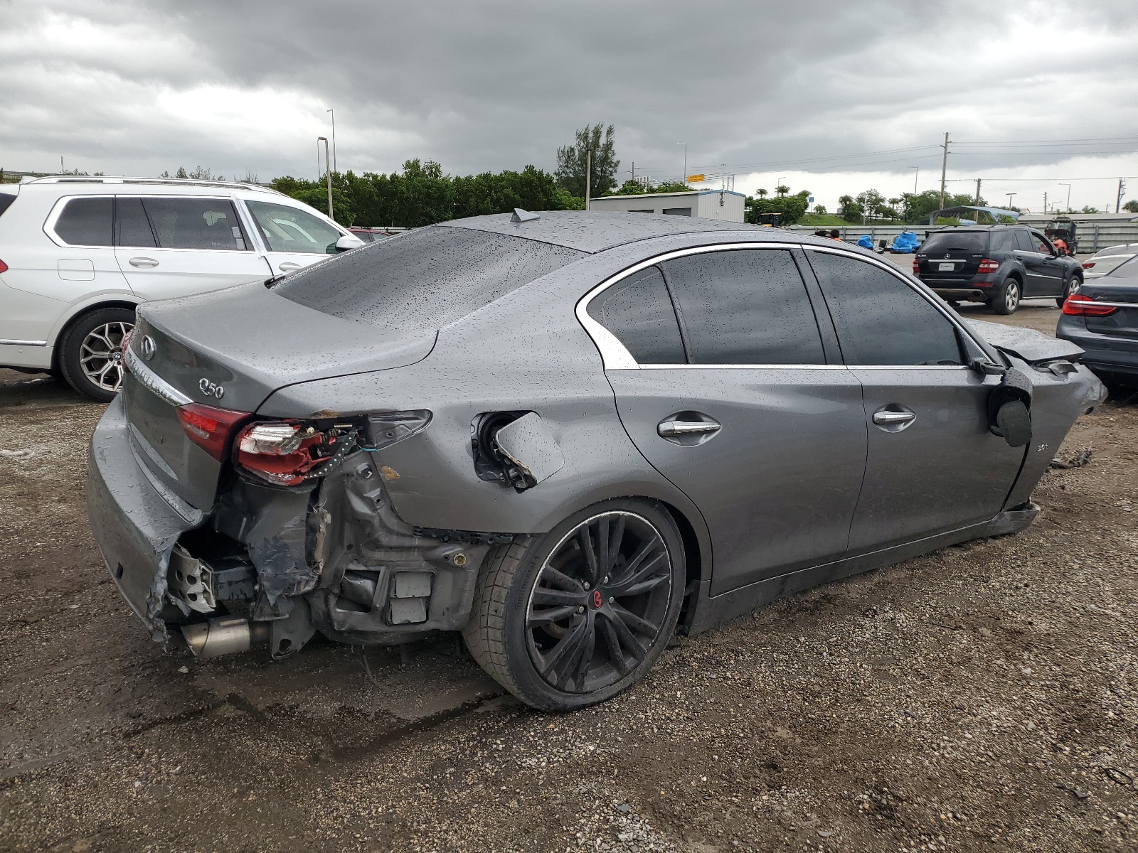 JN1BV7AR1EM706882 2014 Infiniti Q50 Base