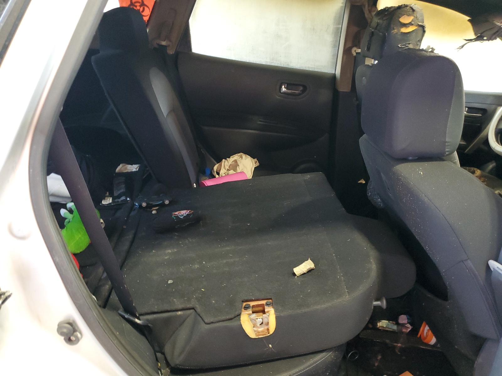 JN8AS5MV2BW685012 2011 Nissan Rogue S