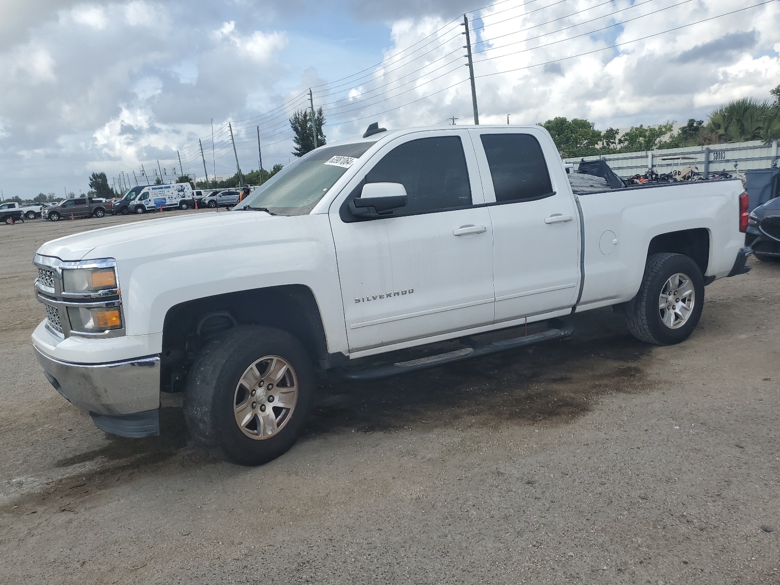 2015 Chevrolet Silverado C1500 Lt vin: 1GCRCREH2FZ260437