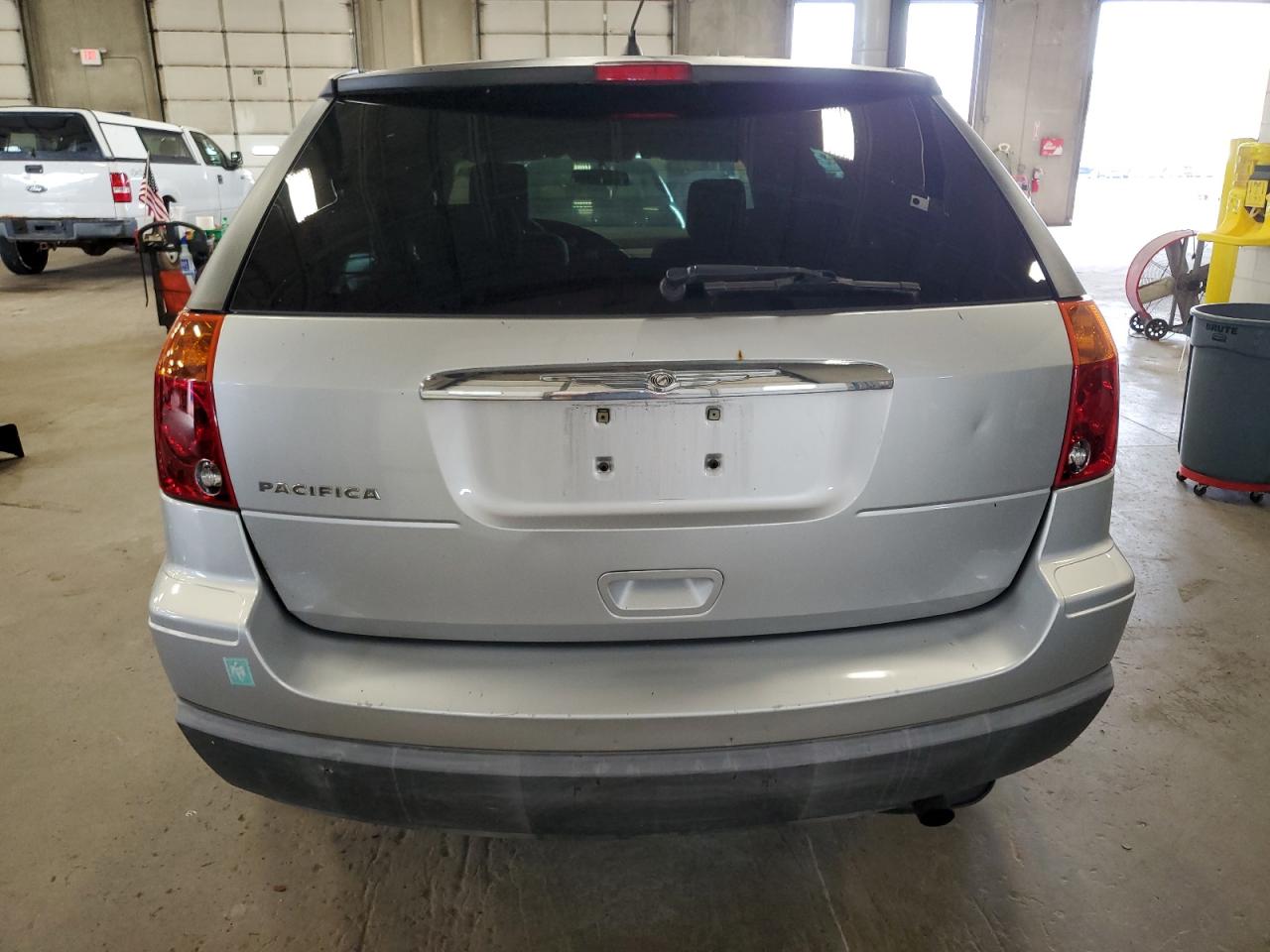 2008 Chrysler Pacifica Lx VIN: 2A8GM48LX8R144724 Lot: 64429354