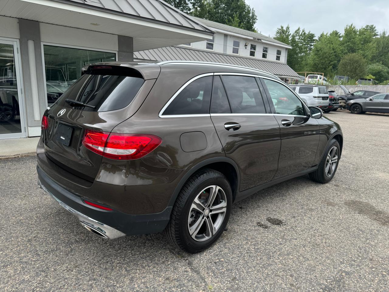 2016 Mercedes-Benz Glc 300 VIN: WDC0G4JB5GF071523 Lot: 64801614