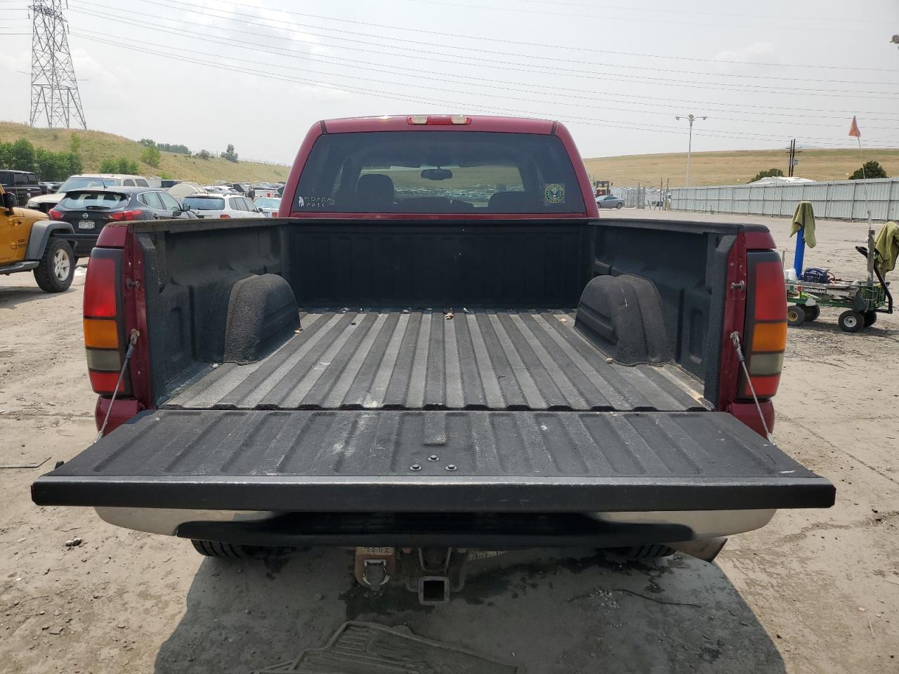 2005 GMC Sierra K2500 Heavy Duty VIN: 1GTHK23U45F807987 Lot: 64031874