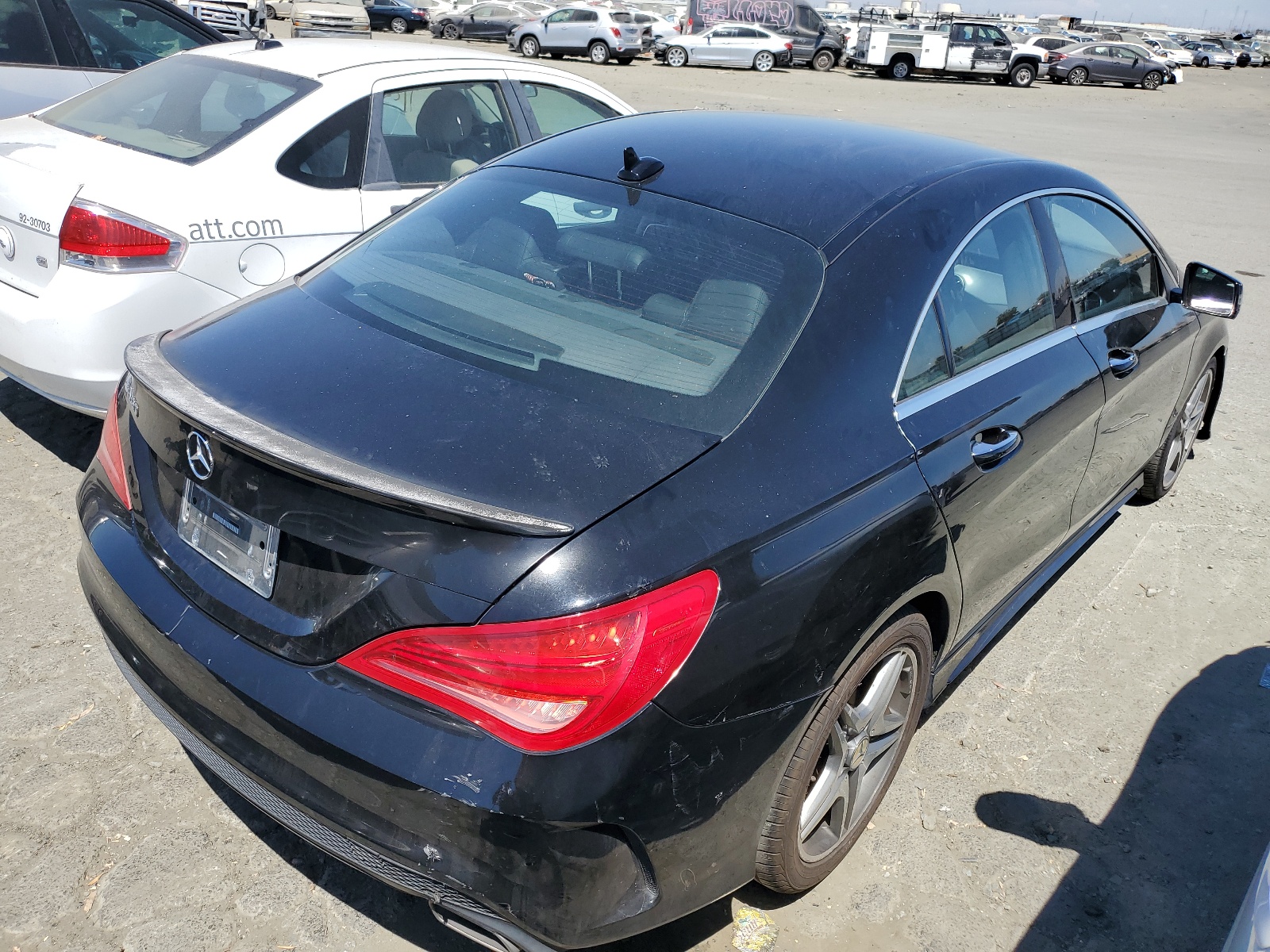 2015 Mercedes-Benz Cla 250 vin: WDDSJ4EB3FN188411