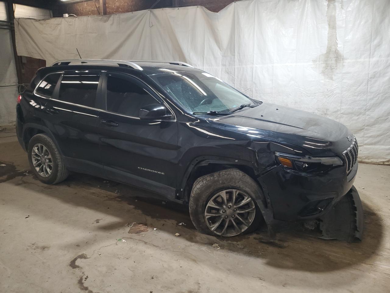 2019 Jeep Grand Cherokee - Image 4