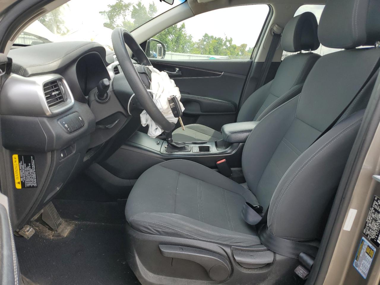 2016 Kia Sorento - Image 7