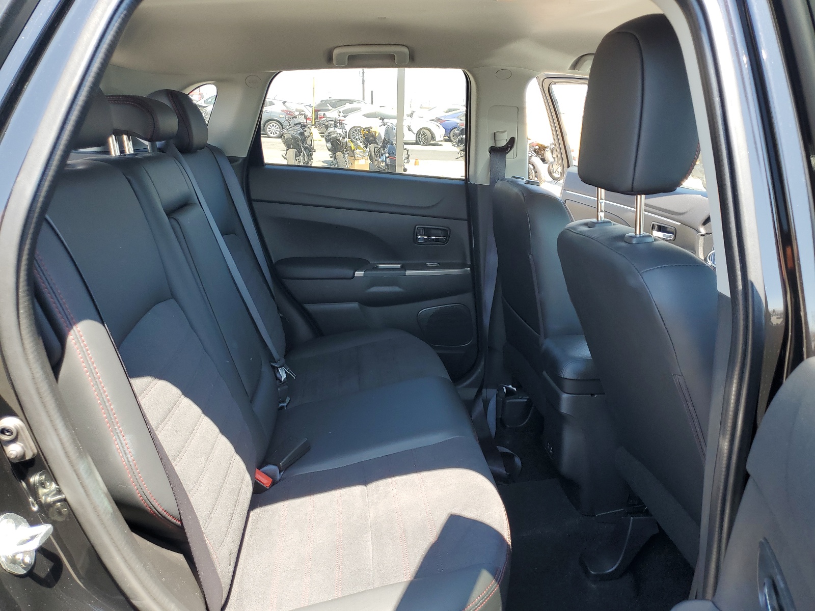 JA4APVAU9NU022586 2022 Mitsubishi Outlander Sport Se