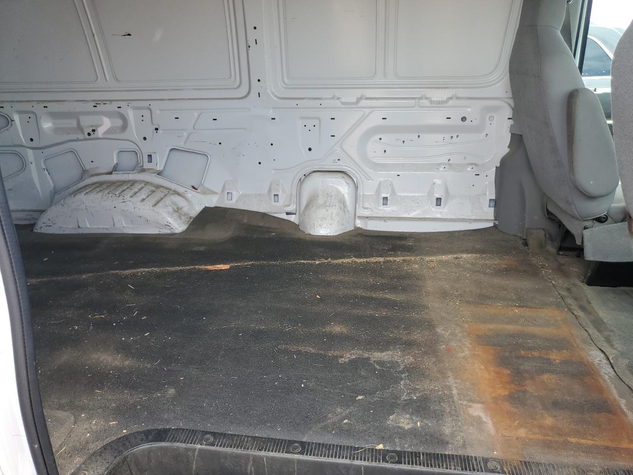 2013 Ford Econoline E250 Van VIN: 1FTNE2EW4DDA38135 Lot: 61606184