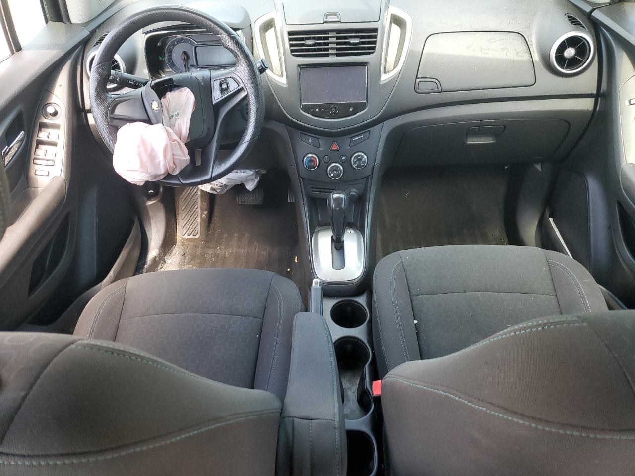 2015 Chevrolet Trax Ls VIN: KL7CJKSB0FB096307 Lot: 61831314