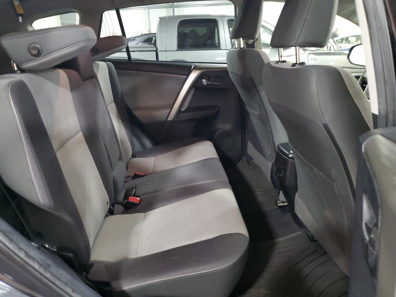 2015 Toyota Rav4 Xle VIN: JTMRFREV7FD129403 Lot: 64817704