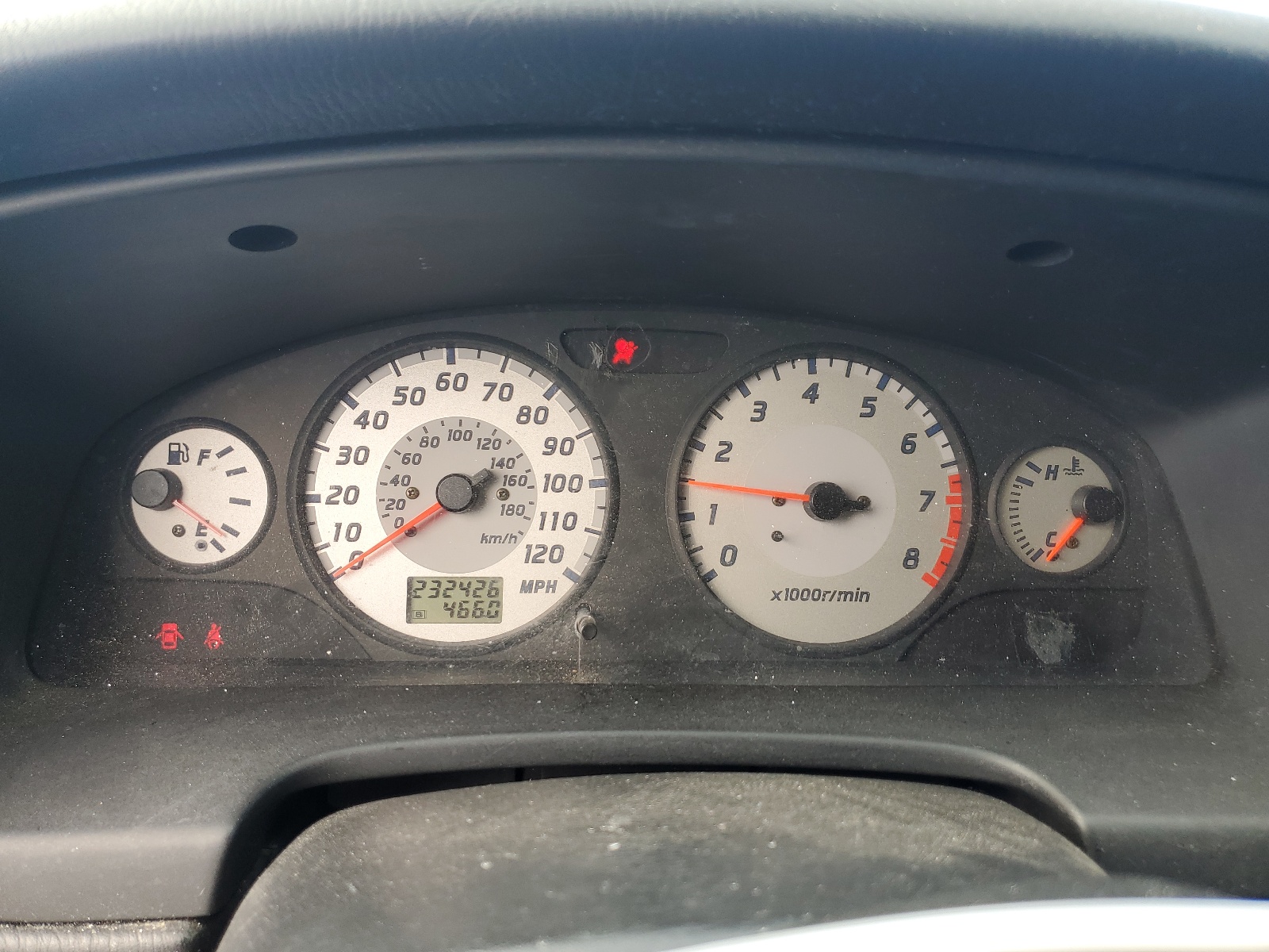 JN8DR07Y31W500496 2001 Nissan Pathfinder Le