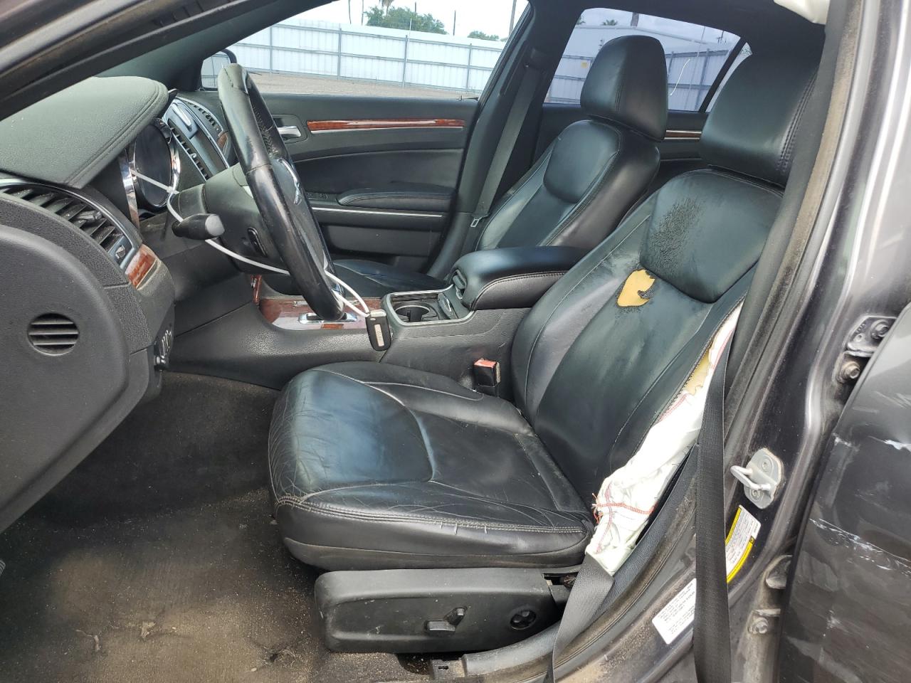 2013 Chrysler 300 VIN: 2C3CCAAG1DH615197 Lot: 64145754