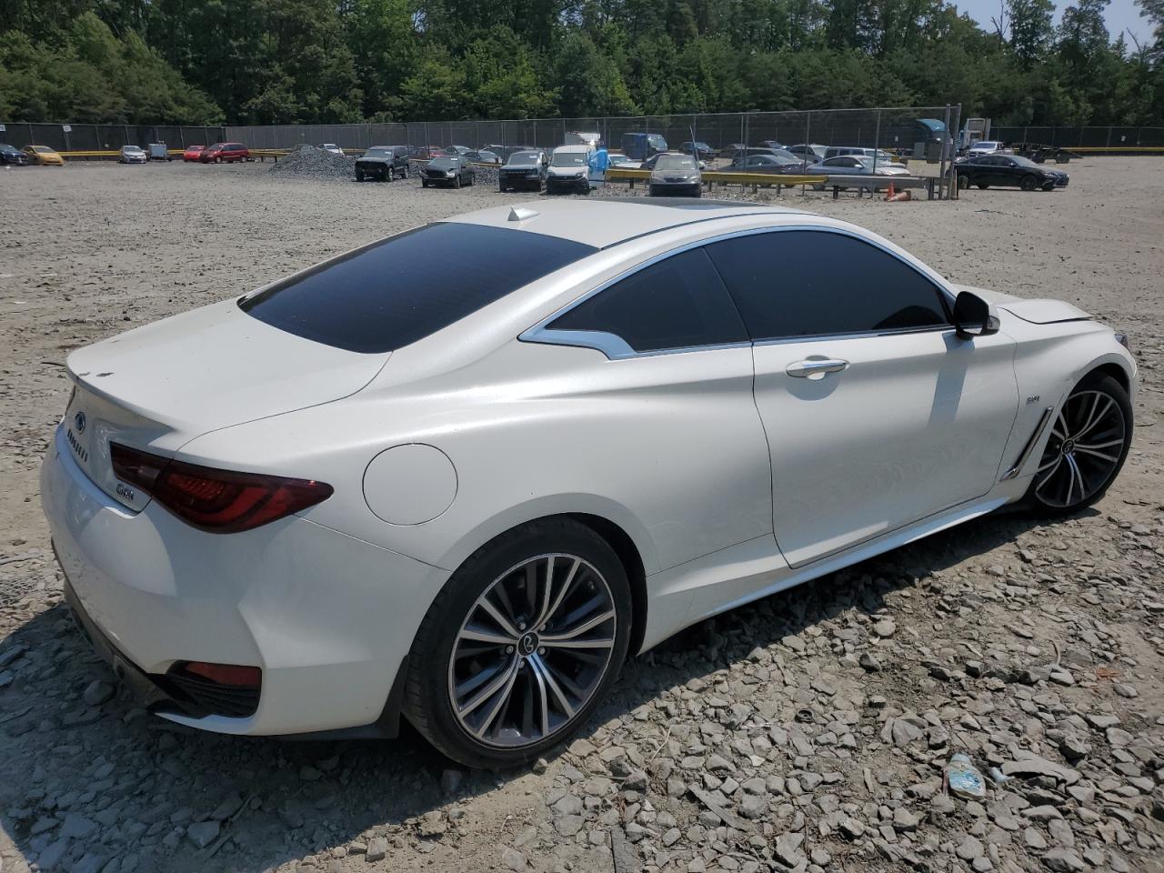 VIN JN1EV7ELXLM380130 2020 INFINITI Q60 no.3