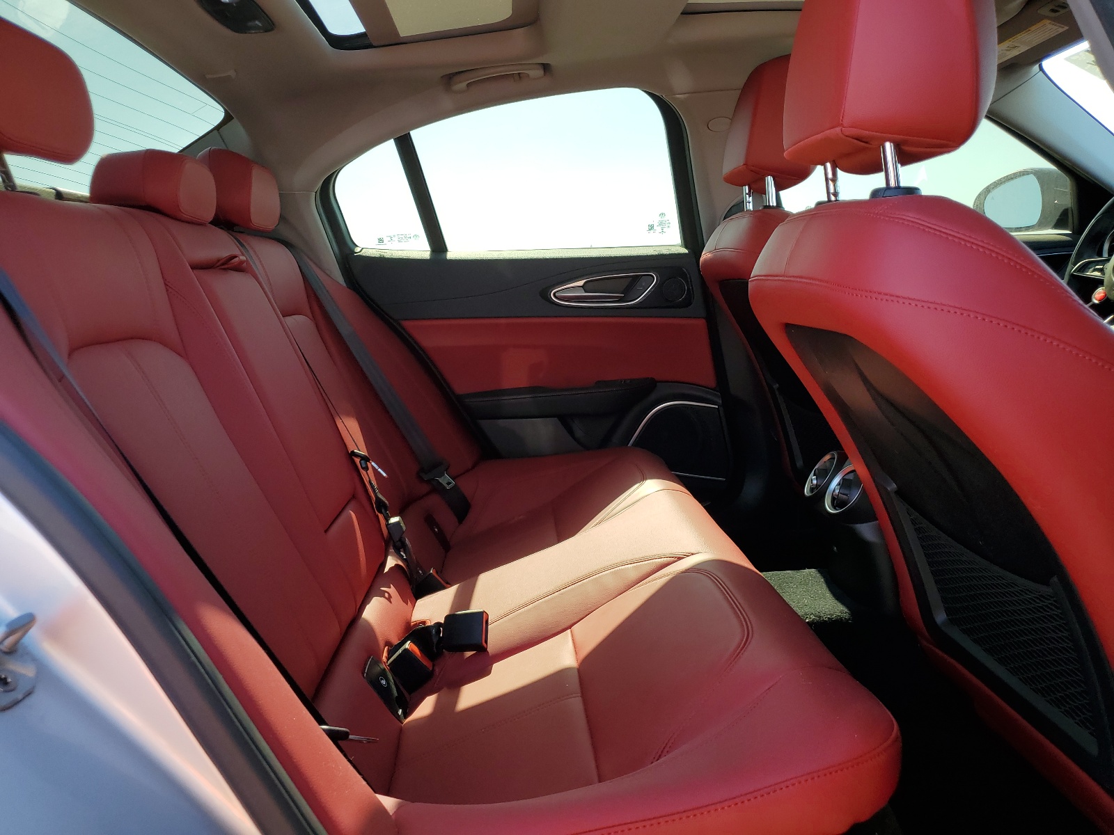 ZARFAMAN2L7637269 2020 Alfa Romeo Giulia