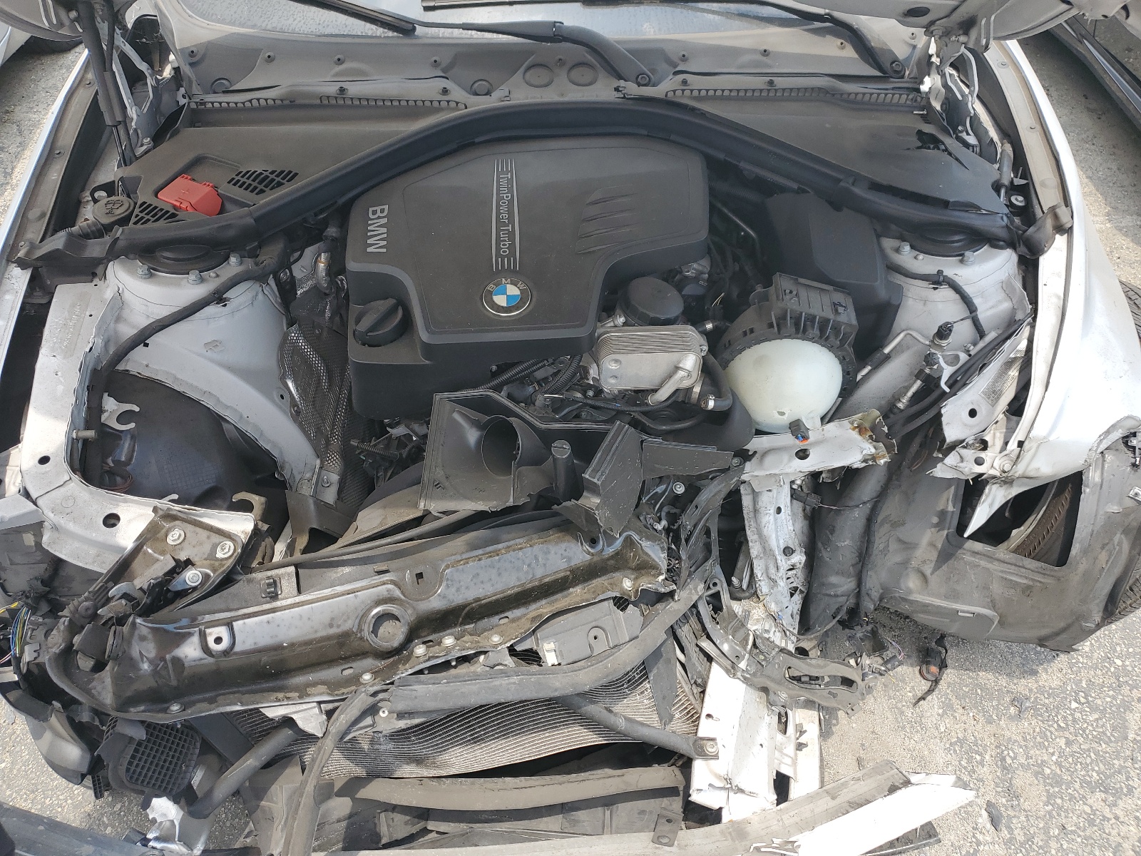 WBA3B1C55FK140382 2015 BMW 320 I