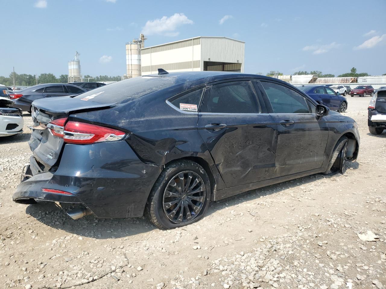 VIN 3FA6P0HD9LR235763 2020 FORD FUSION no.3