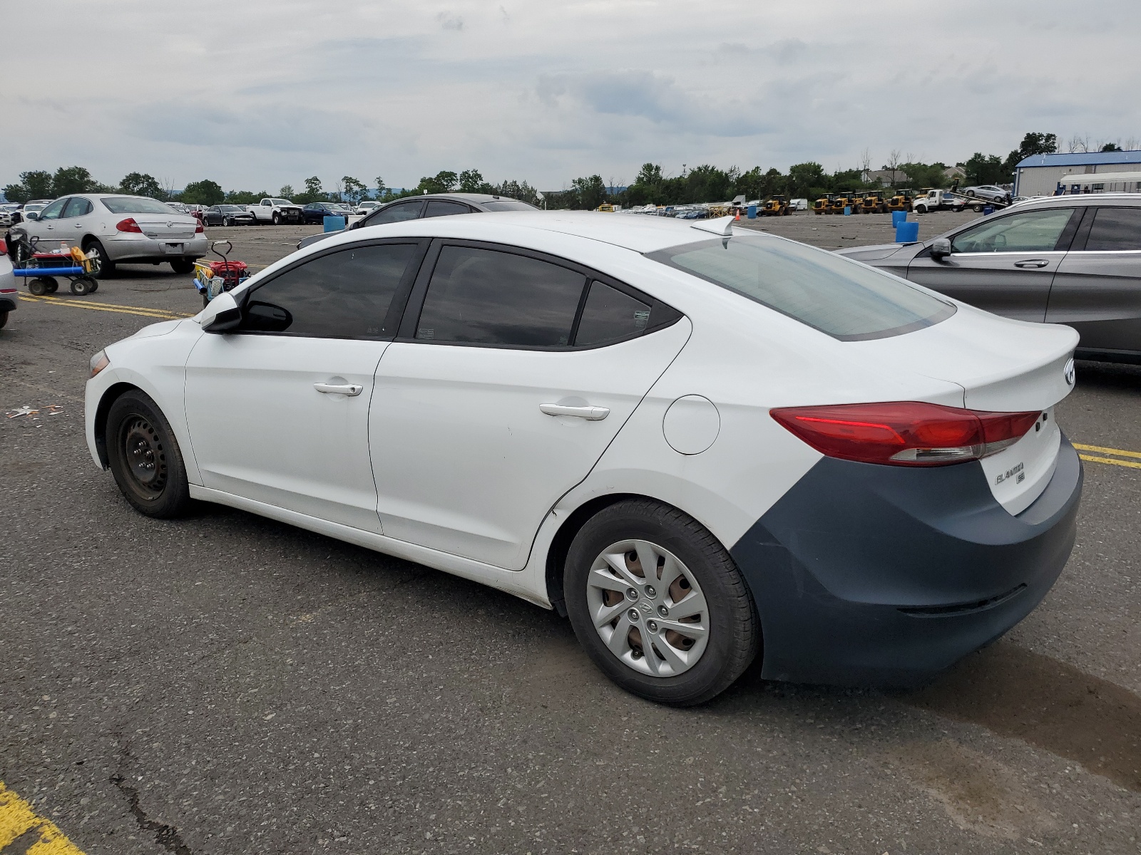 2017 Hyundai Elantra Se vin: 5NPD74LFXHH116132