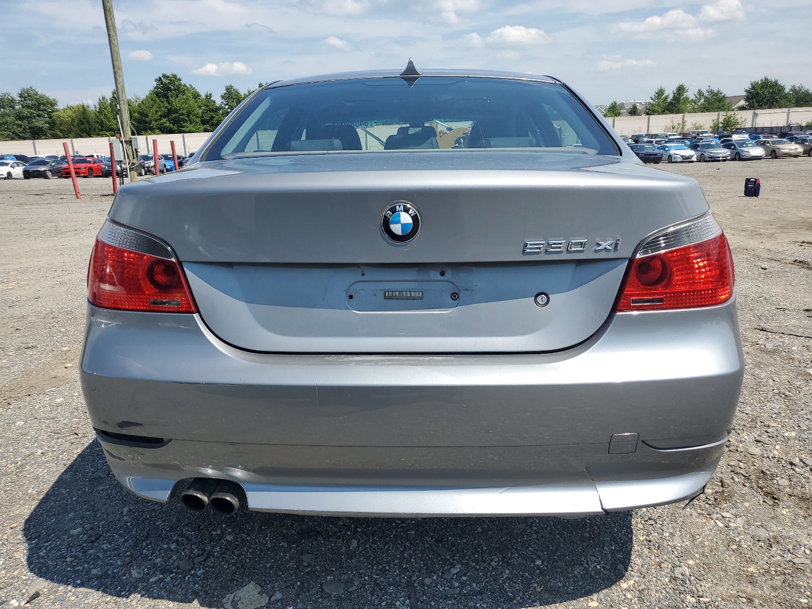 WBANF73566CG65917 2006 BMW 530 Xi