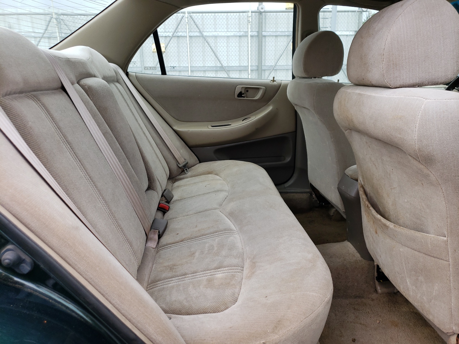 1HGCG6651YA000899 2000 Honda Accord Lx