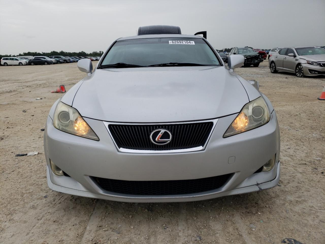 2007 Lexus Is 250 VIN: JTHBK262172058249 Lot: 62692104