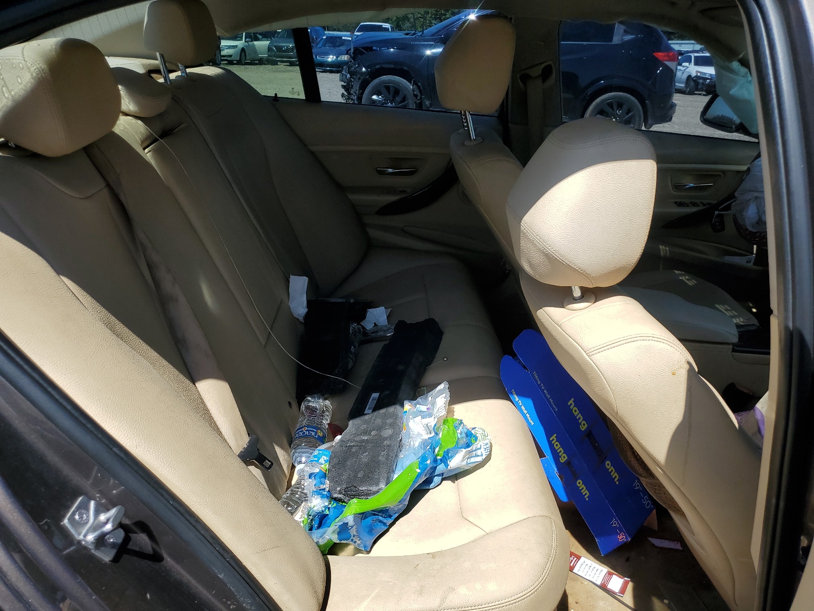 WBA3B1C51EK135274 2014 BMW 320 I