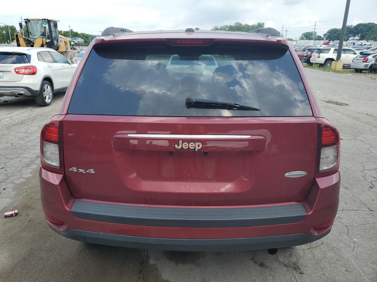 1C4NJDEB2GD685626 2016 Jeep Compass Latitude