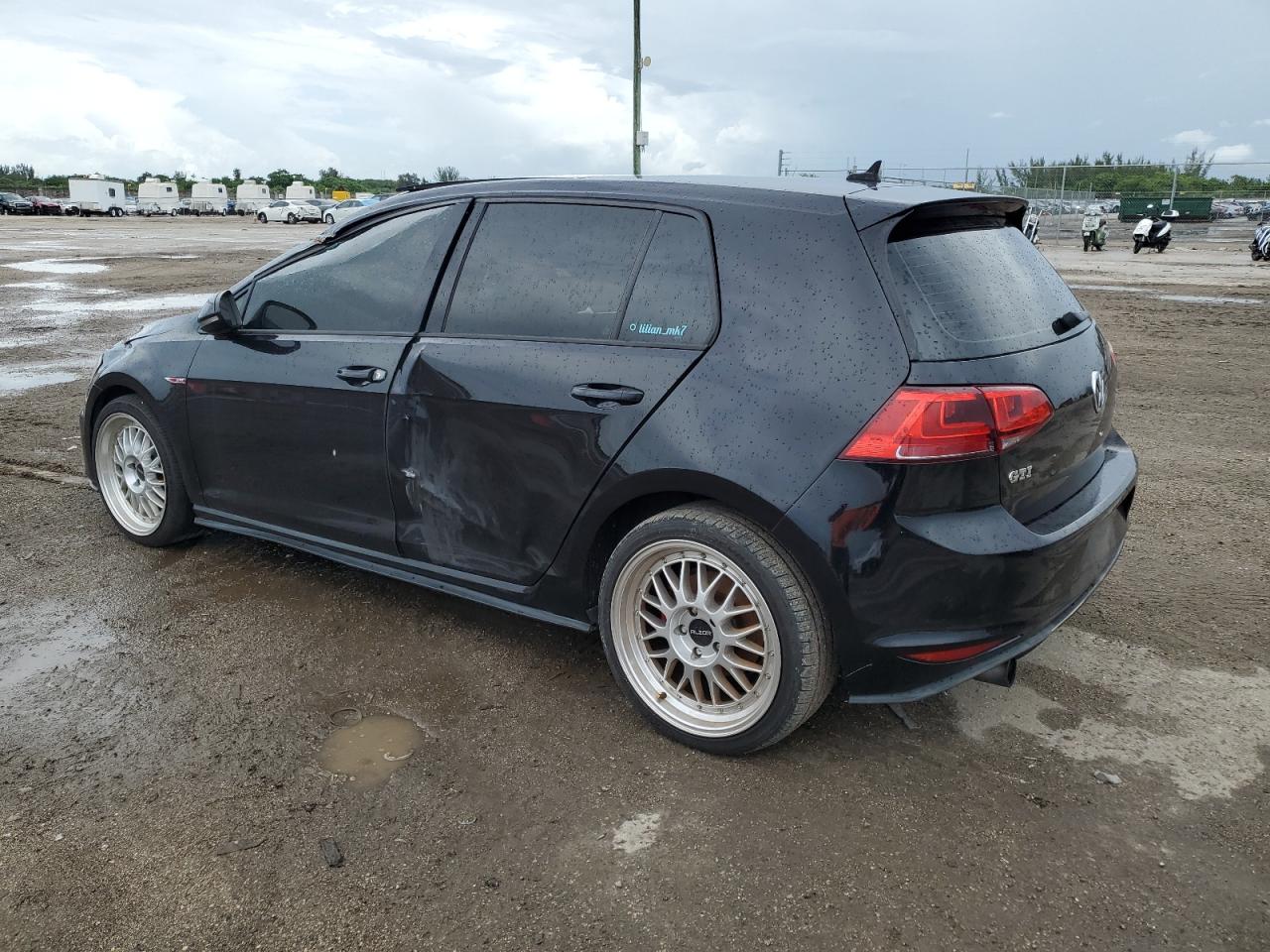 VIN 3VW4T7AU2FM040103 2015 VOLKSWAGEN GTI no.2