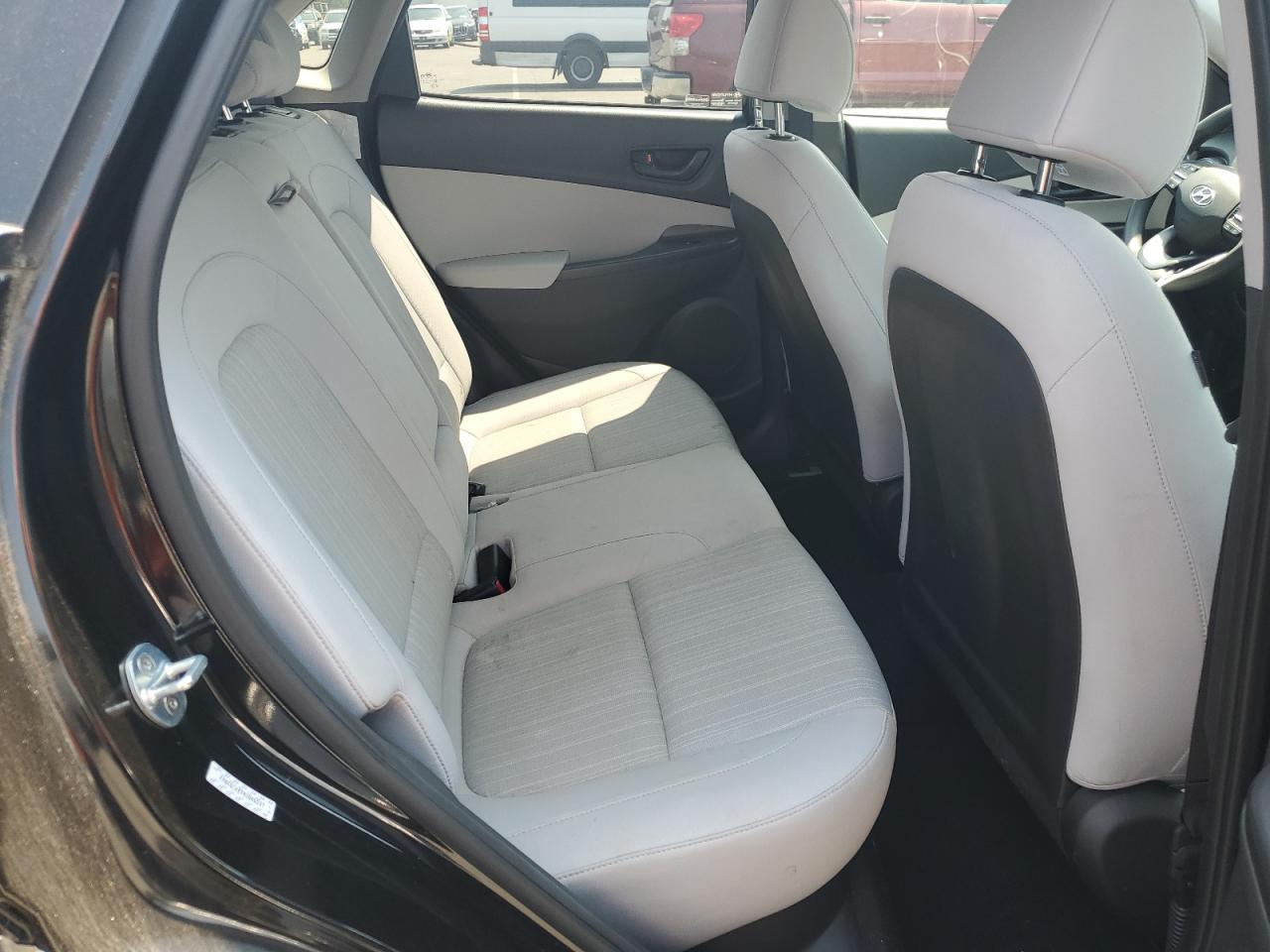 2022 Hyundai Kona Sel VIN: KM8K6CAB7NU806597 Lot: 62521704