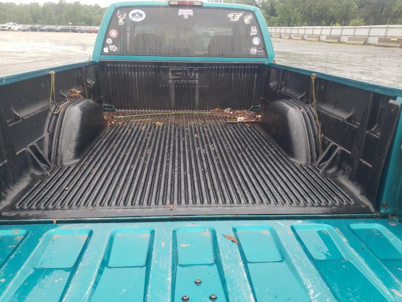 1995 Chevrolet Gmt-400 C1500 VIN: 2GCEC19K9S1259598 Lot: 62742154