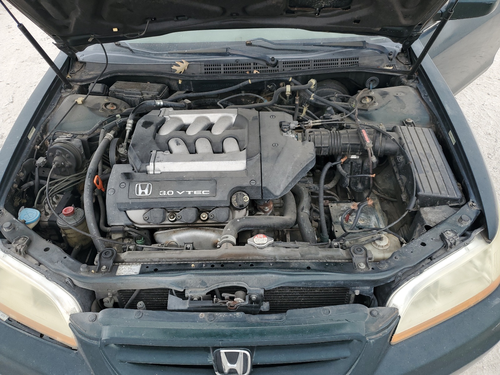 1HGCG22521A015755 2001 Honda Accord Ex