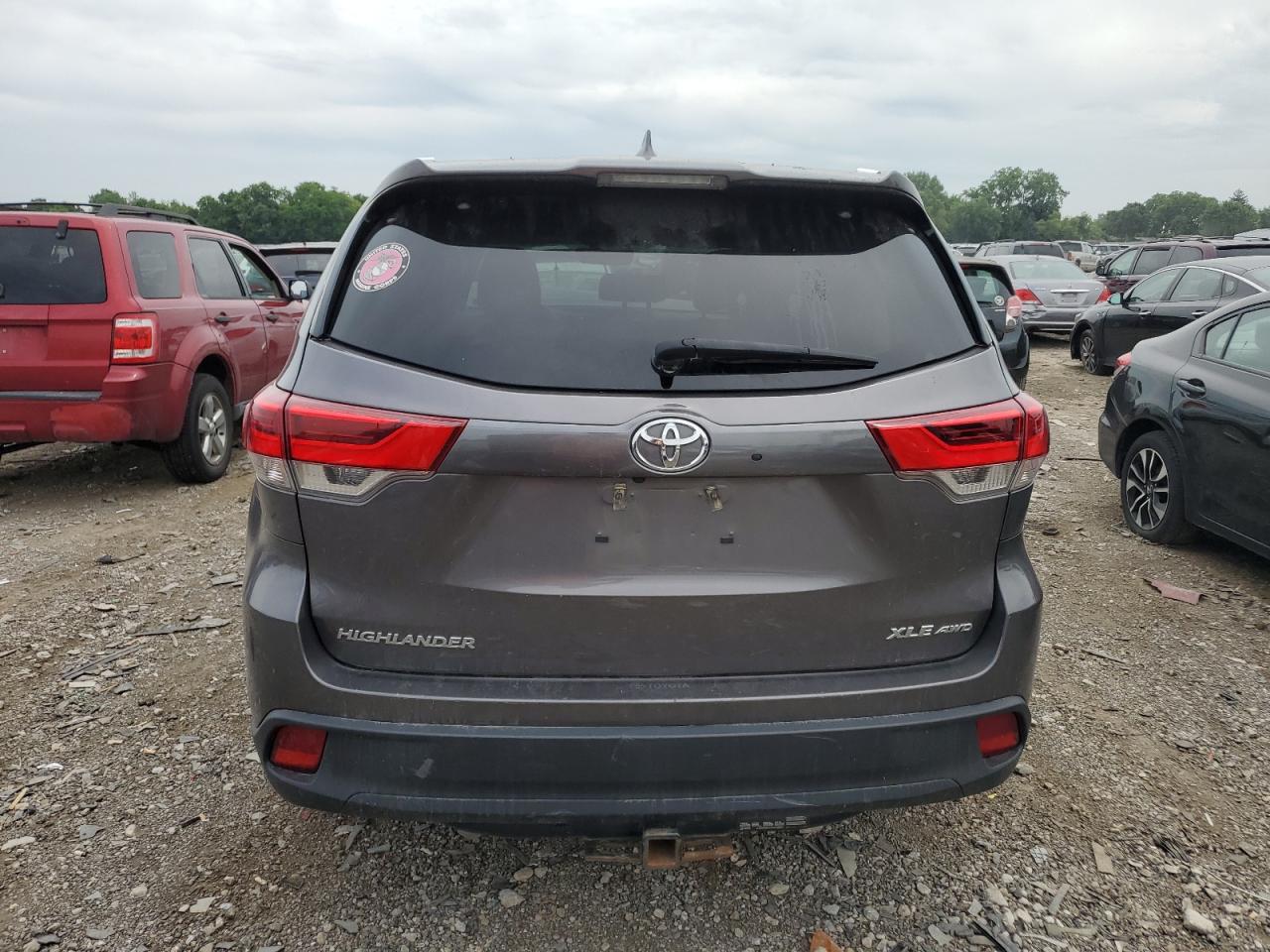 2017 Toyota Highlander Se VIN: 5TDJZRFH2HS375036 Lot: 62283854