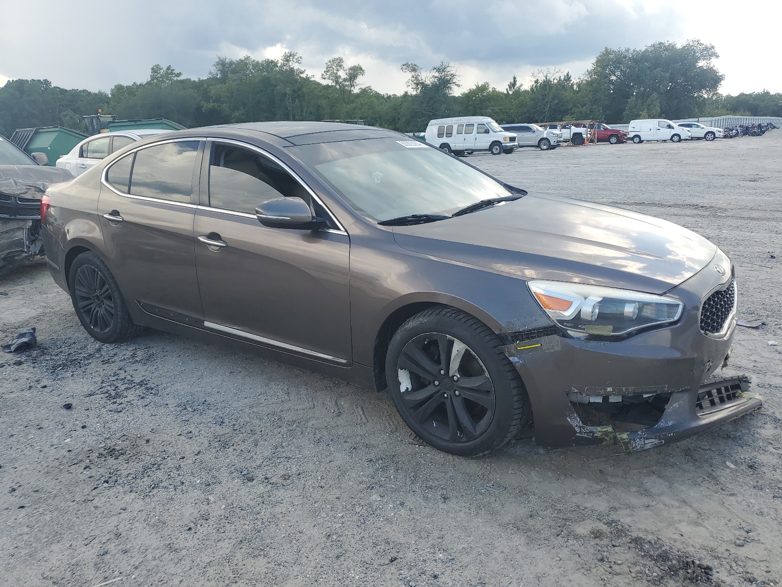 2014 Kia Cadenza Premium vin: KNALN4D71E5130339