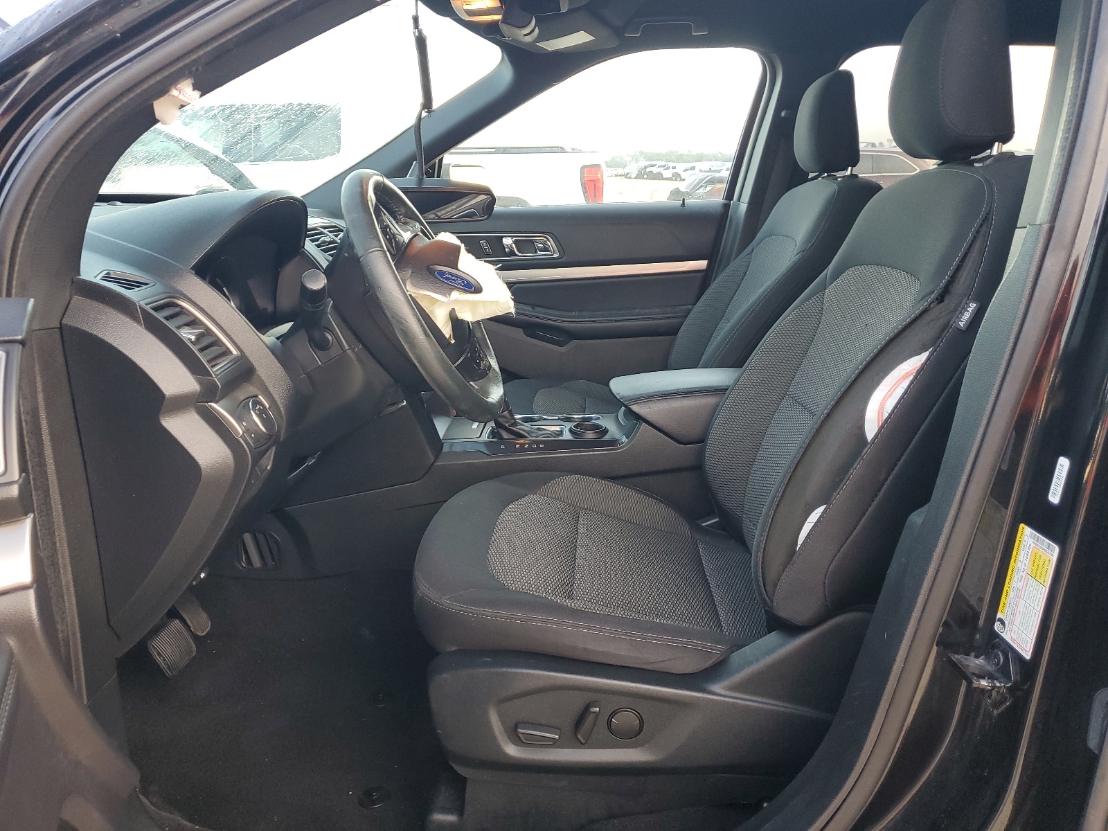 2019 Ford Explorer Xlt vin: 1FM5K7D84KGB25758