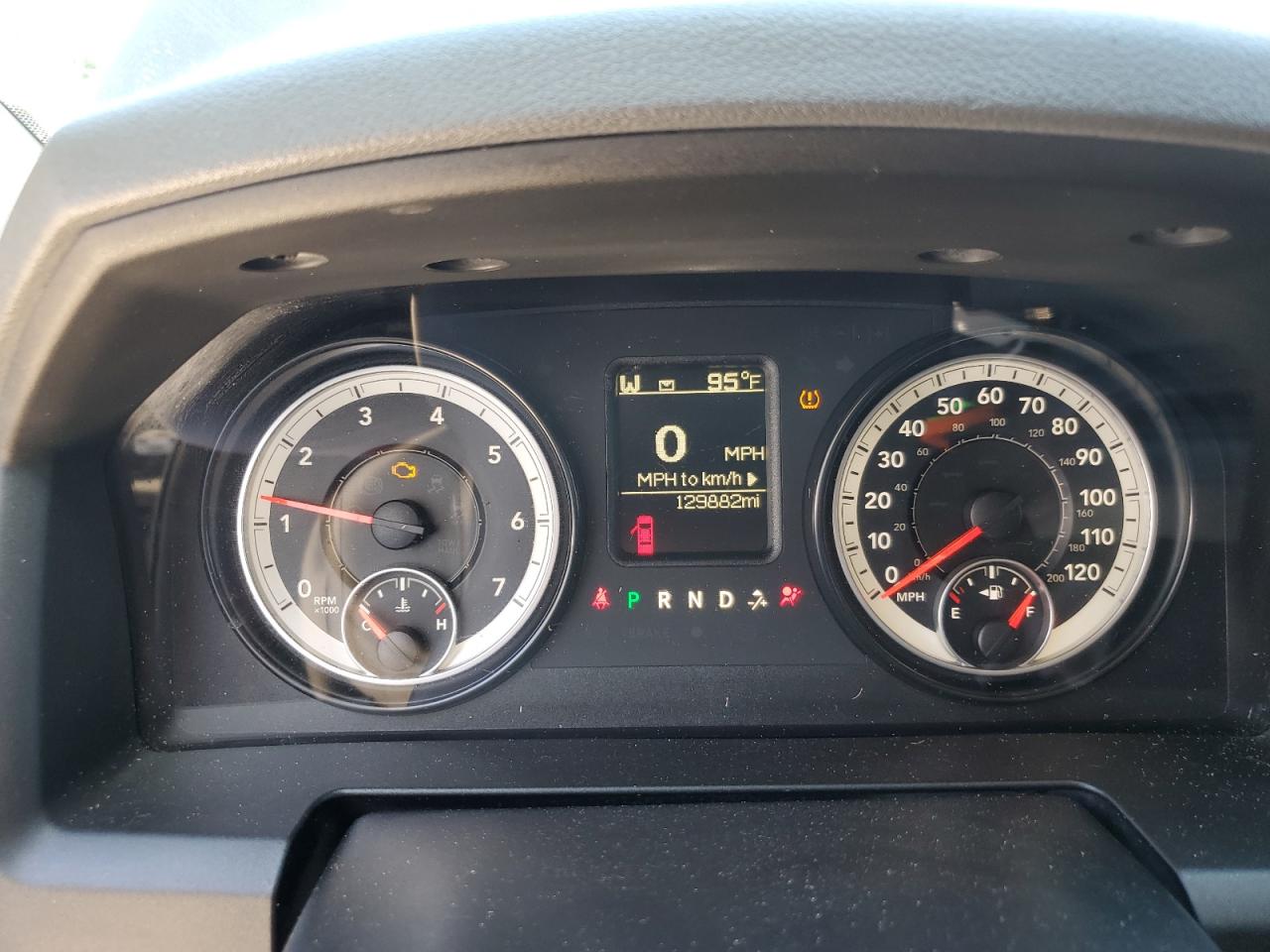 2015 Ram 1500 St VIN: 1C6RR7KT4FS635904 Lot: 62440574