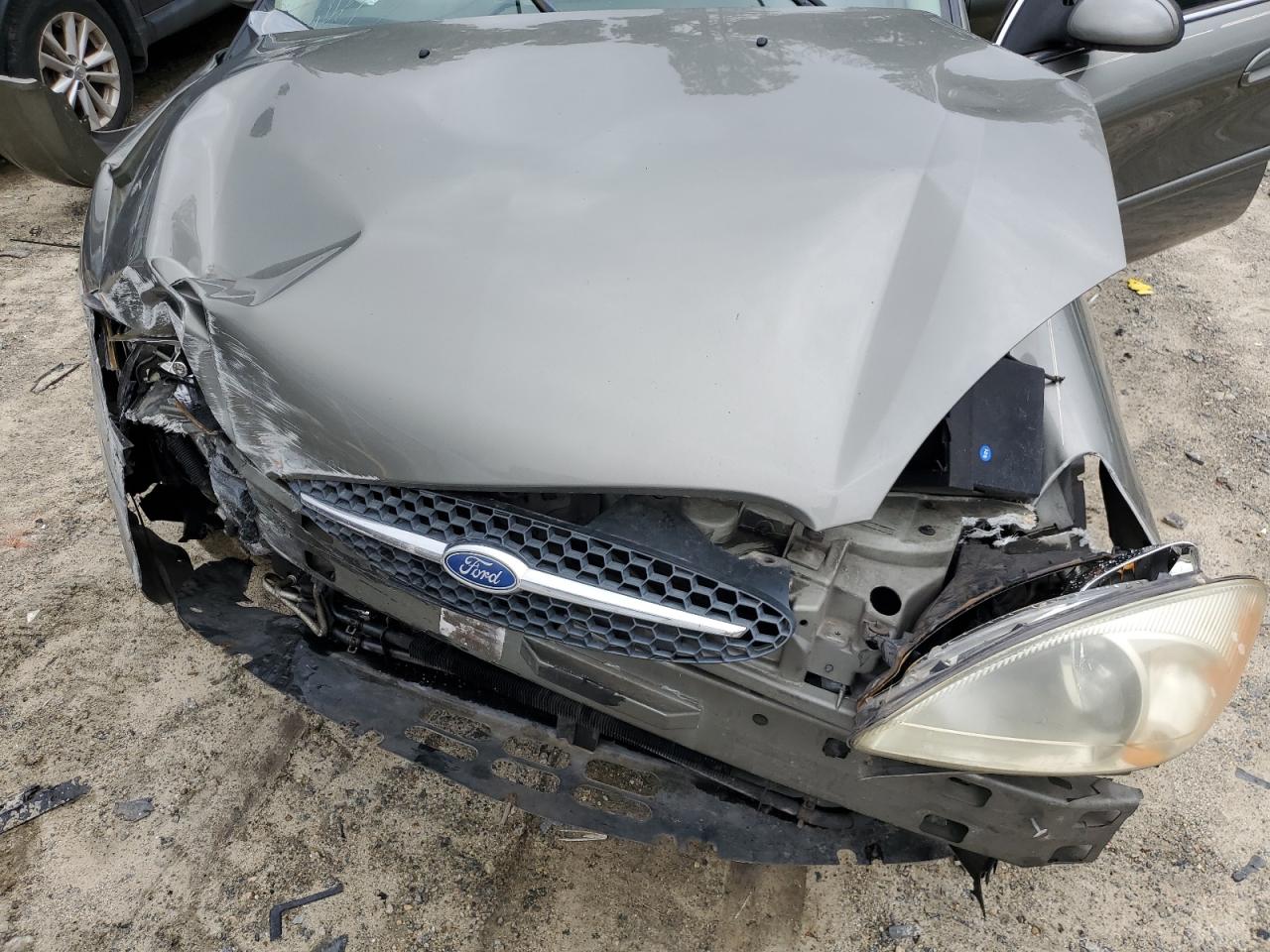 2001 Ford Taurus Se VIN: 1FAFP58S61A277469 Lot: 64142674