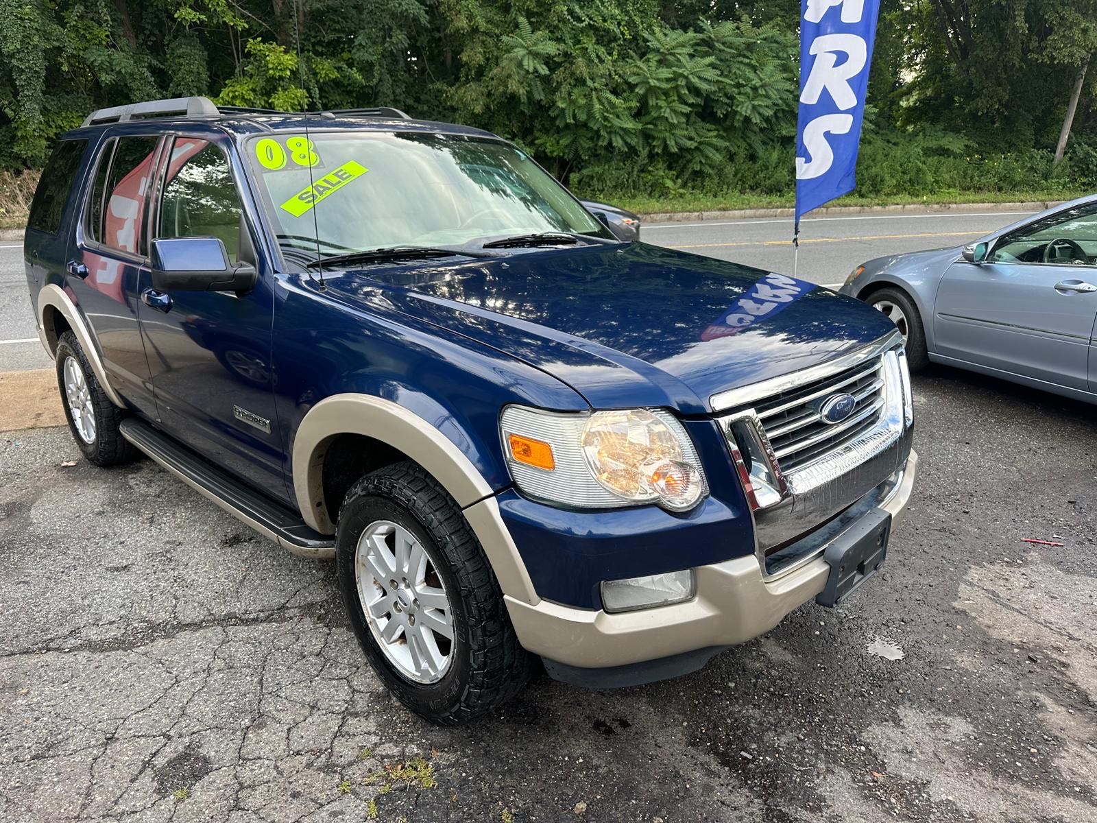 1FMEU74E08UA89674 2008 Ford Explorer Eddie Bauer