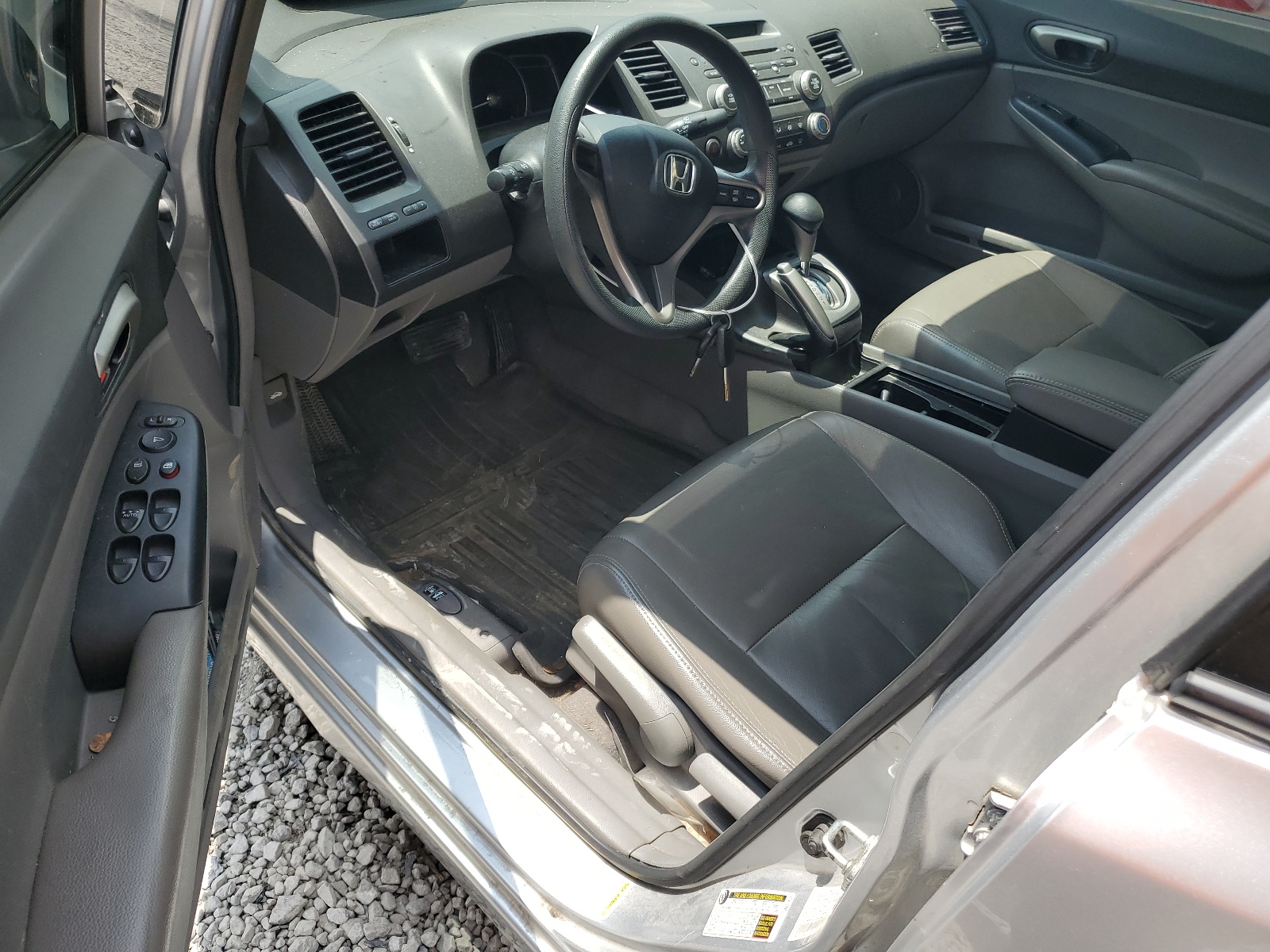 19XFA1F52AE031002 2010 Honda Civic Lx