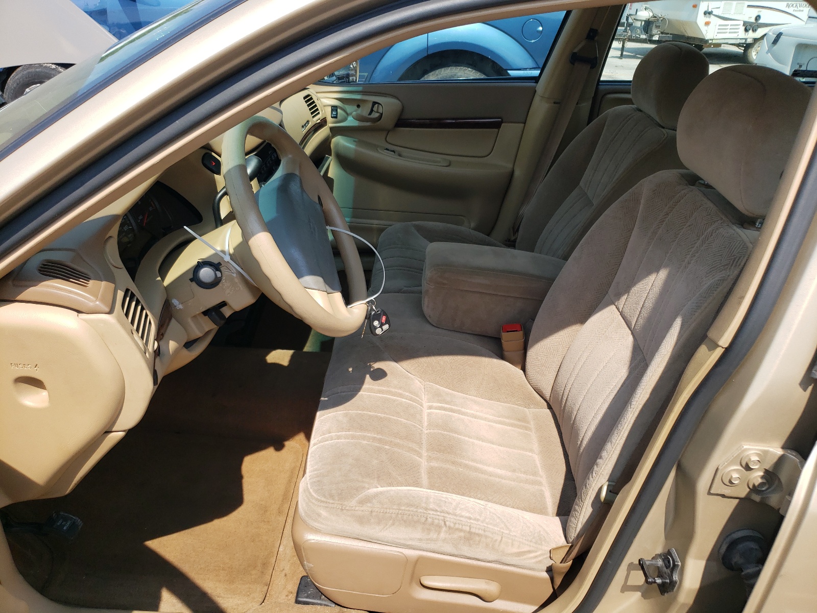 2G1WF52E2Y9242037 2000 Chevrolet Impala