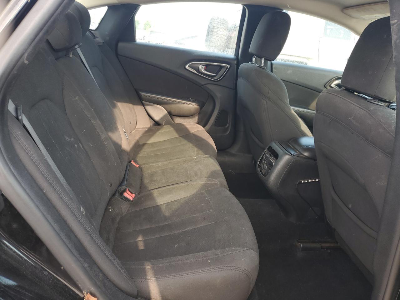 2016 Chrysler 200 Limited VIN: 1C3CCCAG0GN104491 Lot: 60078204