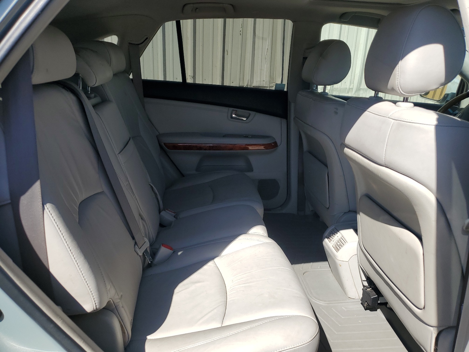 2T2HA31U75C085964 2005 Lexus Rx 330