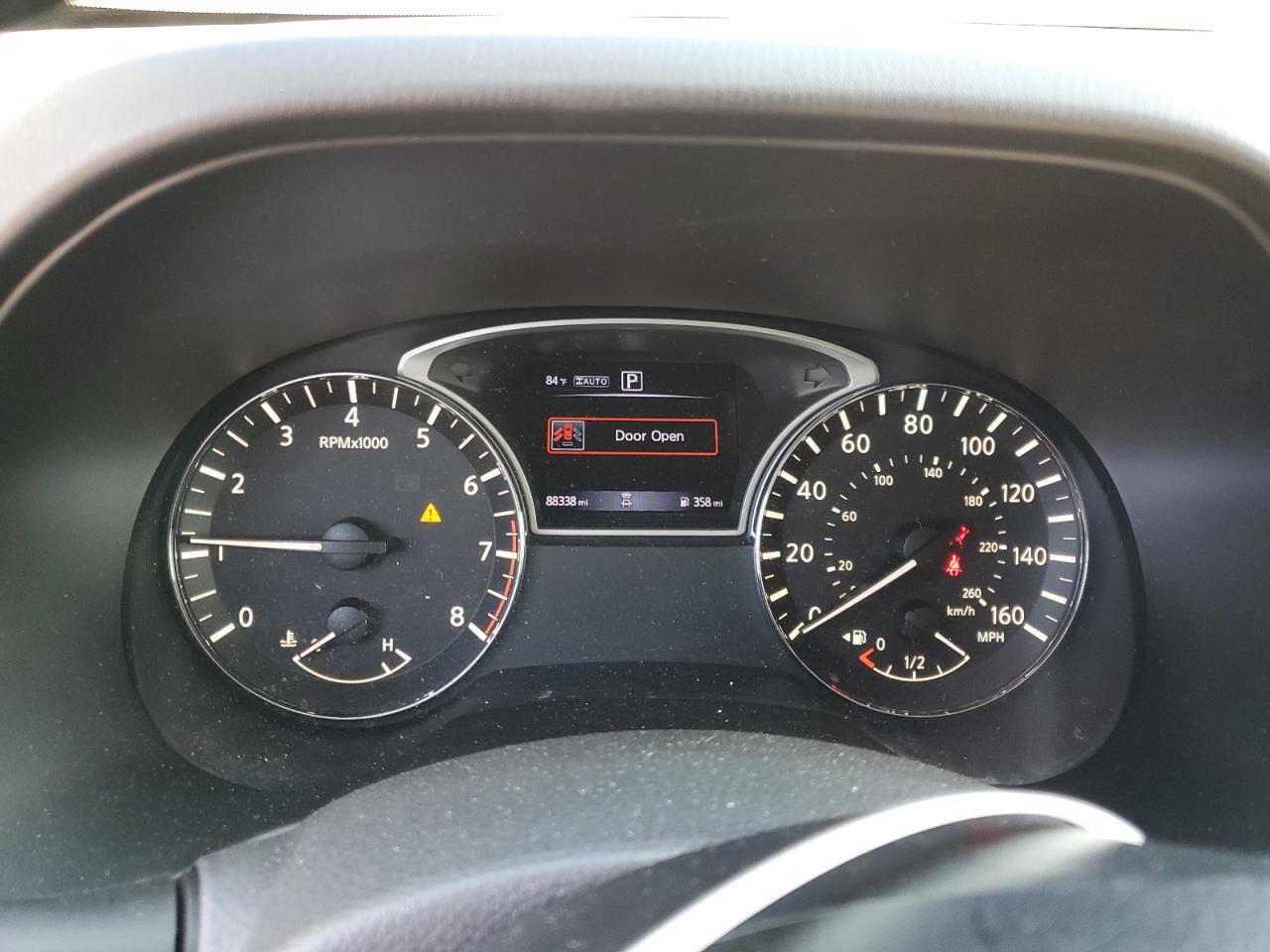 2018 Nissan Pathfinder S VIN: 5N1DR2MM4JC635928 Lot: 63842224